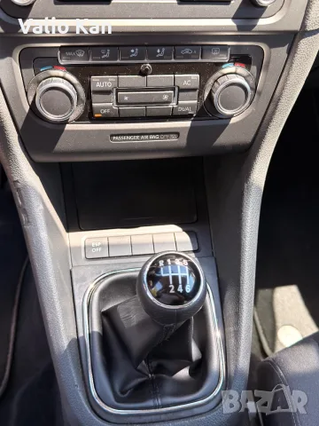 Vw Golf 6 HIGHLINE 2.0TDI, снимка 6 - Автомобили и джипове - 55678732
