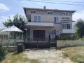 Продава се триетажна къща  с гараж 300 кв. м. в гр Бяла в съседство с гр. Обзор  , снимка 18
