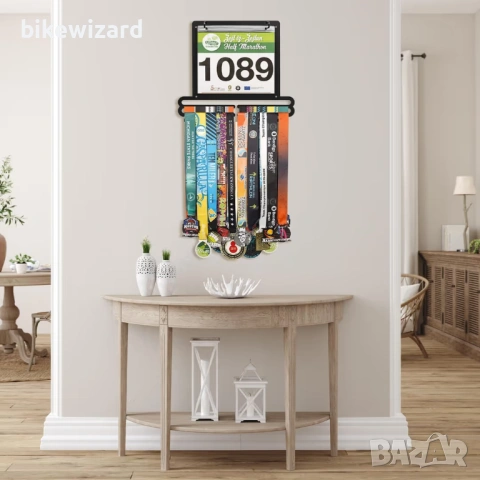 Стенен стелаж за медали и номера, за бегачи, лесен за окачване НОВО, снимка 2 - Други стоки за дома - 54231701