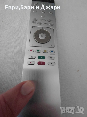 ТЪРСЯ!! LOEWE 3D mediavision, снимка 4 - Дистанционни - 54332000