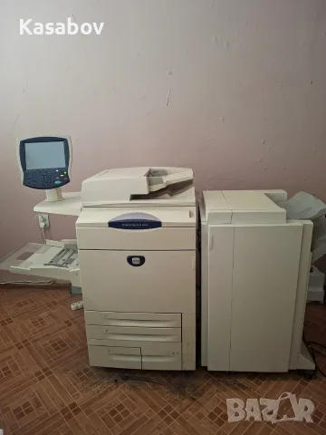 Професионален цветен лазерен принтер Xerox DocuColor 240 (с финишер), снимка 4 - Принтери, копири, скенери - 55440545