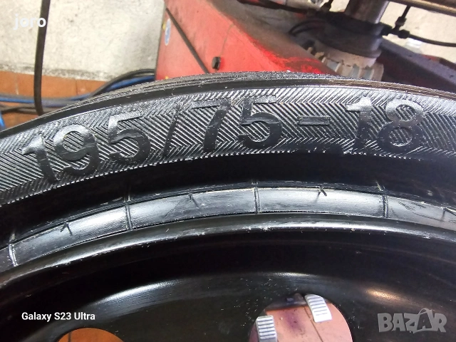 Патерица 18" Audi Q5 , снимка 2 - Гуми и джанти - 54009956