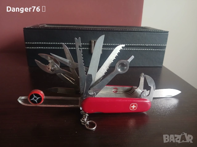 Швейцарски нож Wenger Tool Chest Plus