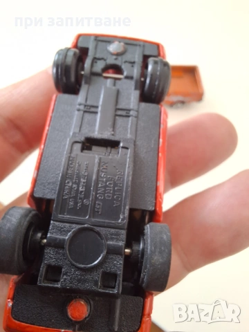 Редки: Toyota Tacoma, 1:64, Suntoys; Ford Mustang GT на  ERTL, снимка 10 - Колекции - 40843324