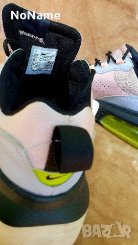 Nike W Air Max Verona 40.5, снимка 2 - Маратонки - 54586647