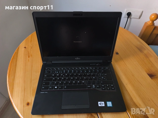 Fujitsu LifeBook U series U7410, снимка 2 - Лаптопи за работа - 54595331