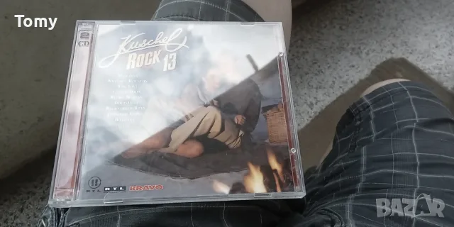 Продавам 9 оригинални двойни и 1 единичен дискове, Bravo Hits, Kuschel Rock и др. , снимка 5 - CD дискове - 55332351