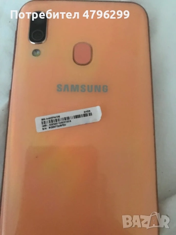 Продавам Samsung a40 със счупен дисплей!Всичко друго по апарата е топ, снимка 2 - Samsung - 54444225