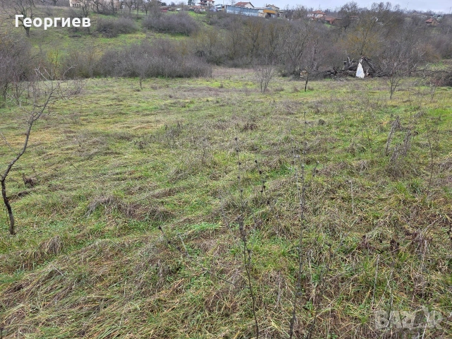 Дворно място в регулация в с. Кубадин , снимка 12 - Парцели - 54243263