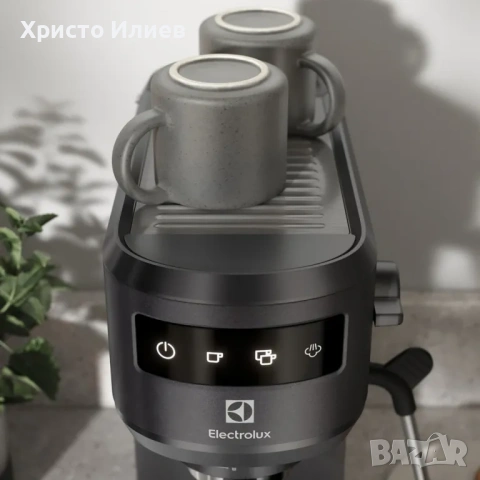 Еспресо кафемашина с ръкохватка Electrolux Explore, снимка 4 - Кафемашини - 54736667