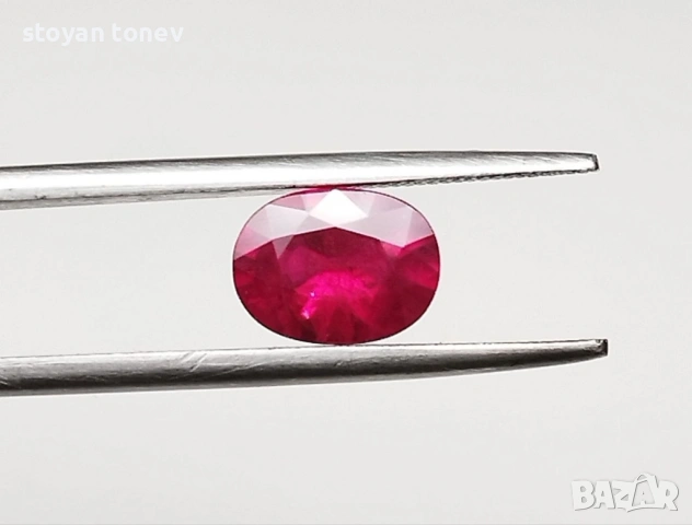 Изключителен естествен рубин от Мианмар 1,52 карата! Сертификат!