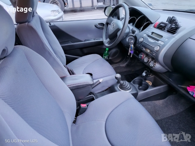 Honda Jazz 1,4, снимка 11 - Автомобили и джипове - 54489991