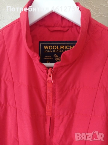 Дамски елек Woolrich, снимка 2 - Елеци - 55056743