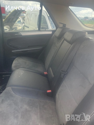 Mercedes-benz ml350 BLUEEF-CY A/МЛ350 2011г на части, снимка 11 - Автомобили и джипове - 54398075