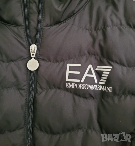 Дамско яке Emporio Armani , снимка 2 - Якета - 54143878