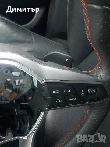 Оригинален мултифункционален волан от Seat Leon 5F – визия + удобство + контрол , снимка 2 - Части - 54419895