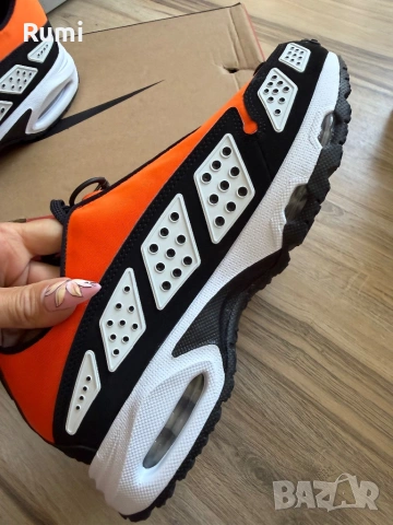 Нови Оригинслни маратонки Nike Air Max Sunder "Safety Orange"! 40,5 н, снимка 5 - Маратонки - 54724283