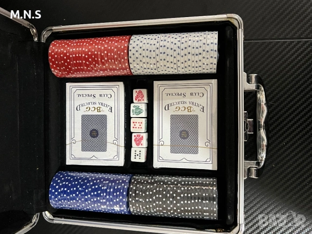 Покер сет с чипове , снимка 4 - Настолни игри - 54184904