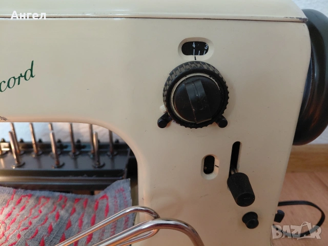 Шевна машина BERNINA 530 record , снимка 2 - Шевни машини - 36919873