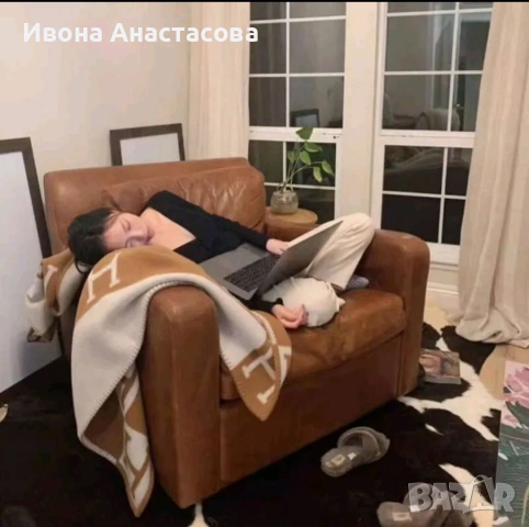 HERMES , снимка 9 - Олекотени завивки и одеяла - 54860219