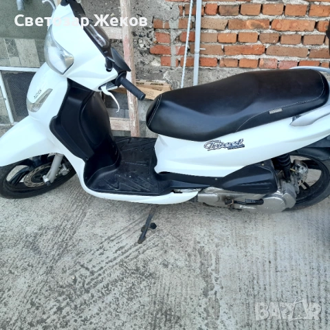 Скутер Peugeot 125 кубика напълно обслужен Качваш се и караш, снимка 3 - Мотоциклети и мототехника - 54670156