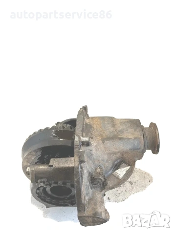 Заден диференциал за Mercedes Vario 815 / 814 / 812 предавателно число 5.714 004401025