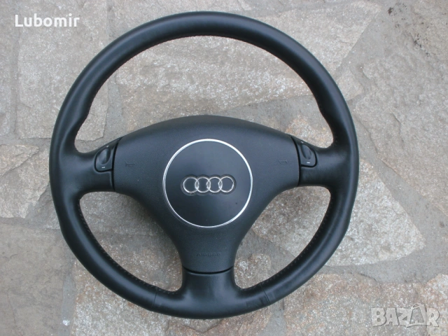 Волан с айр-бег - трилъчев, кожен, оригинален Audi A3,A4,A6,A8 !
