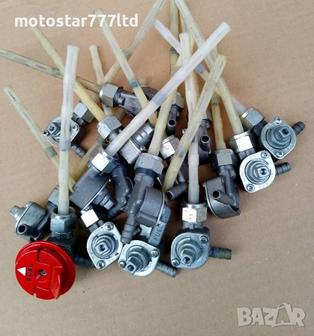 Кранче резервоар Honda оригинално.