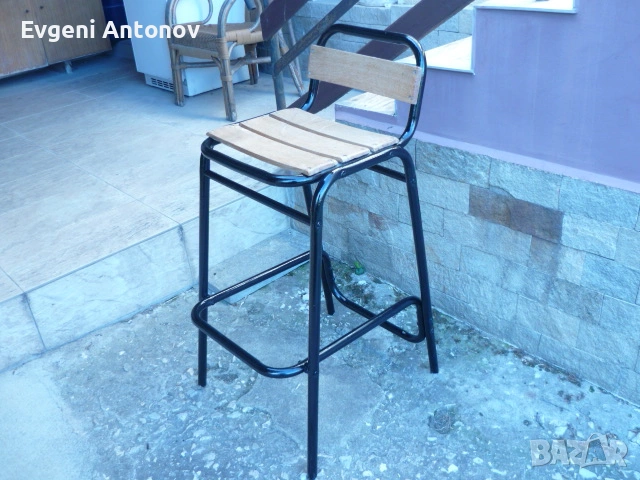 бар столове тип щъркел