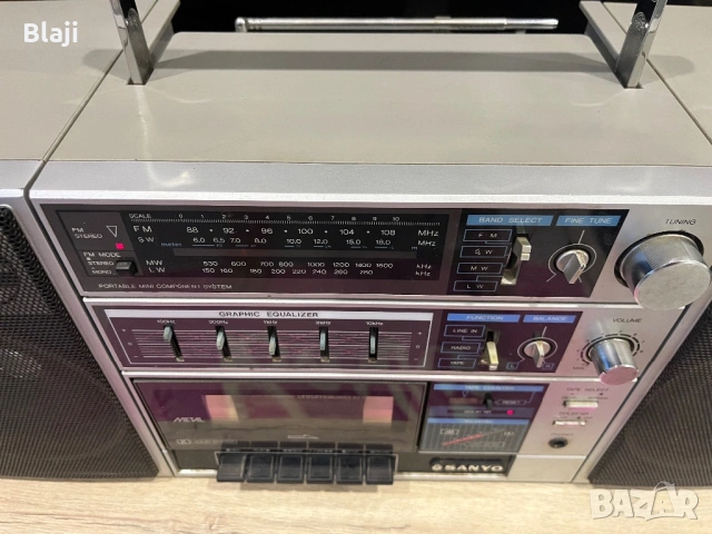 Касетофон Sanyo, снимка 7 - Радиокасетофони, транзистори - 54911525