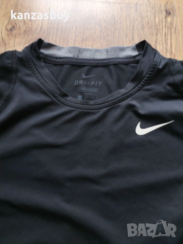 Nike Pro Dri-FIT Men s Tight Fit Short-Sleeve - мъжка тениска р- р М, снимка 2 - Тениски - 54429985