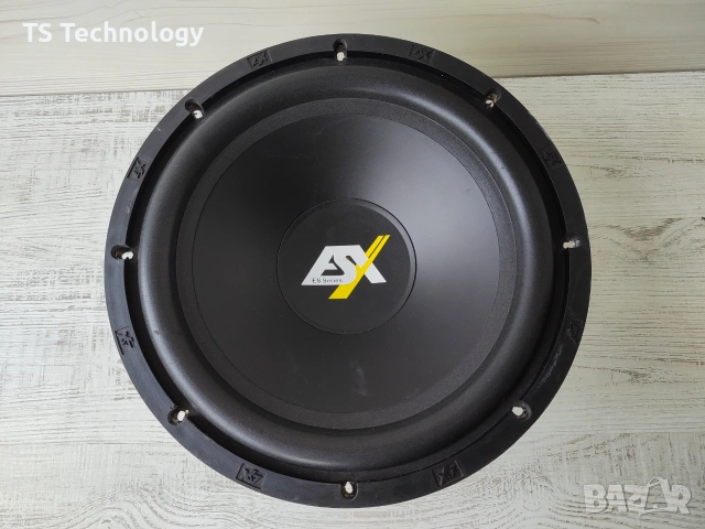 Като нов! 12" Субуфер ESX ES 124 (500W Max / 4 Ohms) – Перфектен бас, снимка 5 - Аксесоари и консумативи - 55282984