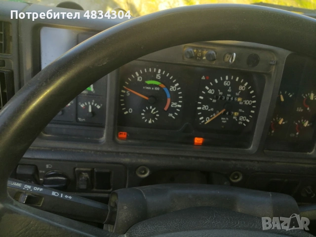 Volvo Fh12 с кран, снимка 9 - Камиони - 54677131