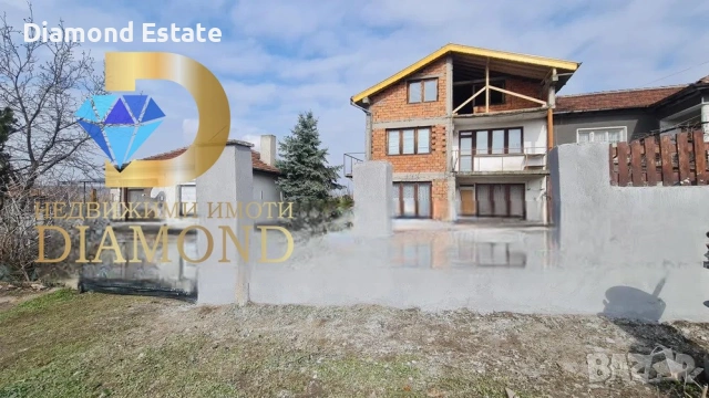 Триетажна къща в град Гълъбово, снимка 3 - Къщи - 48701649