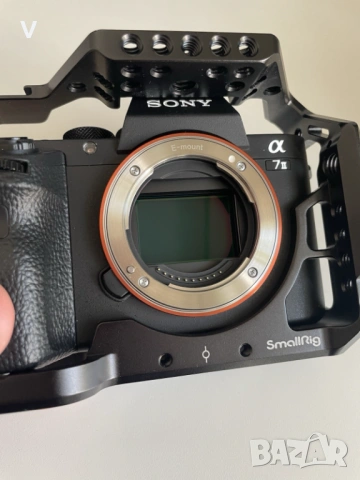 Sony Alpha 7 II M2 + обектив Sony FE 28-70mm (1200 кадъра), снимка 7 - Фотоапарати - 54799164
