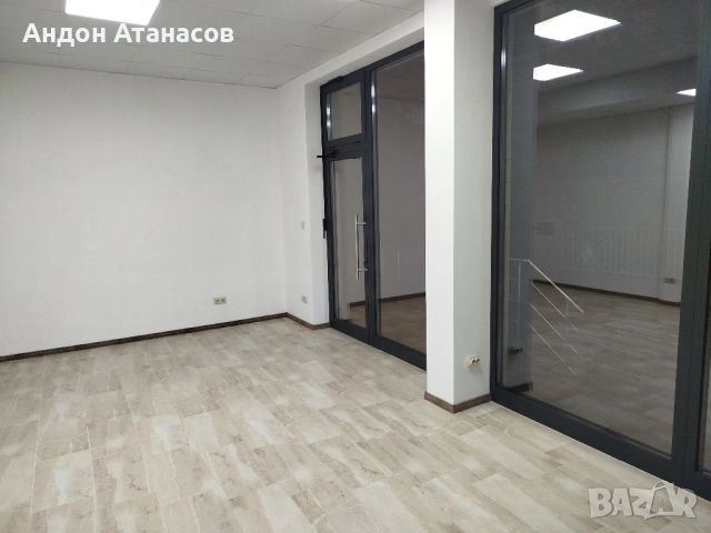Търговско помещение под наем 32 м2, снимка 5 - Офиси - 54483144