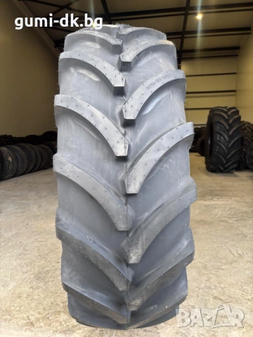 Гуми комбайн 680/85R32 IMP Traxion Harvest VREDESTEIN, снимка 2 - Гуми и джанти - 53277431