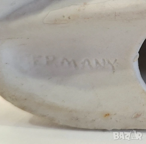 Порцеланова фигурка на дама и кавалер, снимка 7 - Статуетки - 53998243