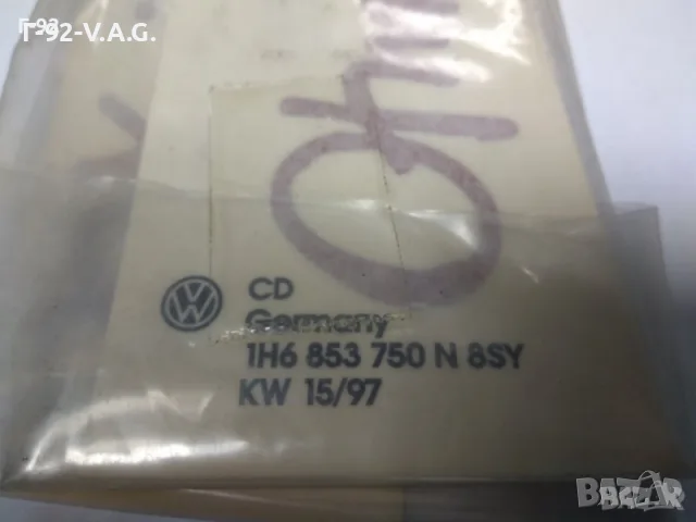 1H6853750N 8SY**НОВО**декоратина лепенка за ГОЛФ 3 , снимка 3 - Части - 55529536