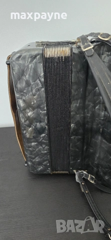 Акордеон Hohner Organola LMMH 140 баса, снимка 3 - Акордеони - 54996091