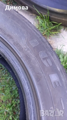Гуми 235 45 17 четири броя зимни гуми., снимка 5 - Гуми и джанти - 52551470