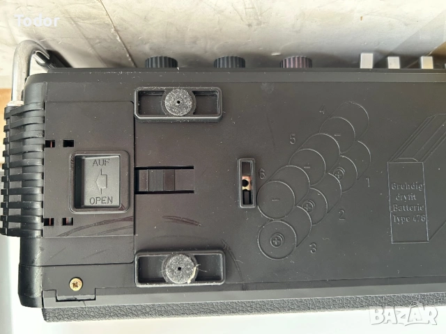 Grundig Satellit 3400 Professional, снимка 9 - Радиокасетофони, транзистори - 54234398