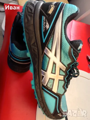 Маратонки за планинско изкачване със шипове Asics, снимка 3 - Спортни обувки - 55627530