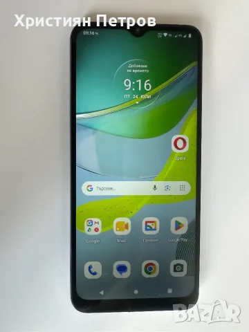 Motorola Moto E13 - 64GB - Две СИМ карти - Фабрично Отключен, снимка 2 - Motorola - 55400641