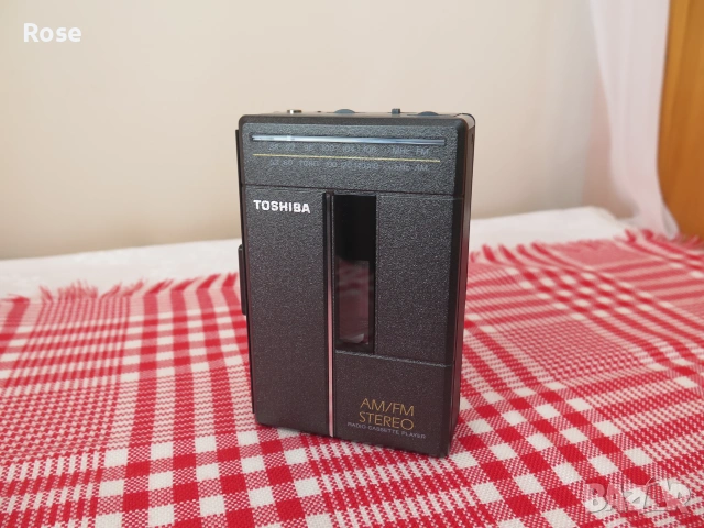 Toshiba KT-4019 Stereo радио касетофон
