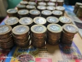 Продавам Английски паундове на монети,1600 от новата емисия паундове и 500 от по старата емисия.Цена, снимка 2