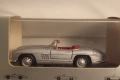 1/43 ДИЛЪРСКИ  МОДЕЛ MERCEDES BENZ 300 SL  КОЛИЧКА, снимка 3