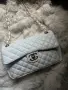Chanel черна и бяла чанта с намалена цена!, снимка 3