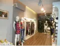 Луксозно обзавеждане за магазин за дрехи, снимка 1