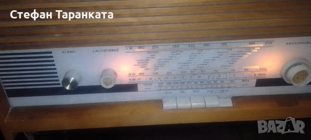 Радио приемник , снимка 2 - Радиокасетофони, транзистори - 54636879